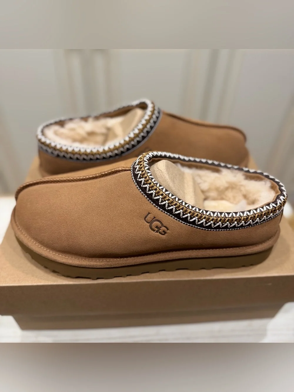 UGG • Tasman II • Chestnut Suede Slip-On Clog with Contrast Trim • NWT - Picture 4 of 6